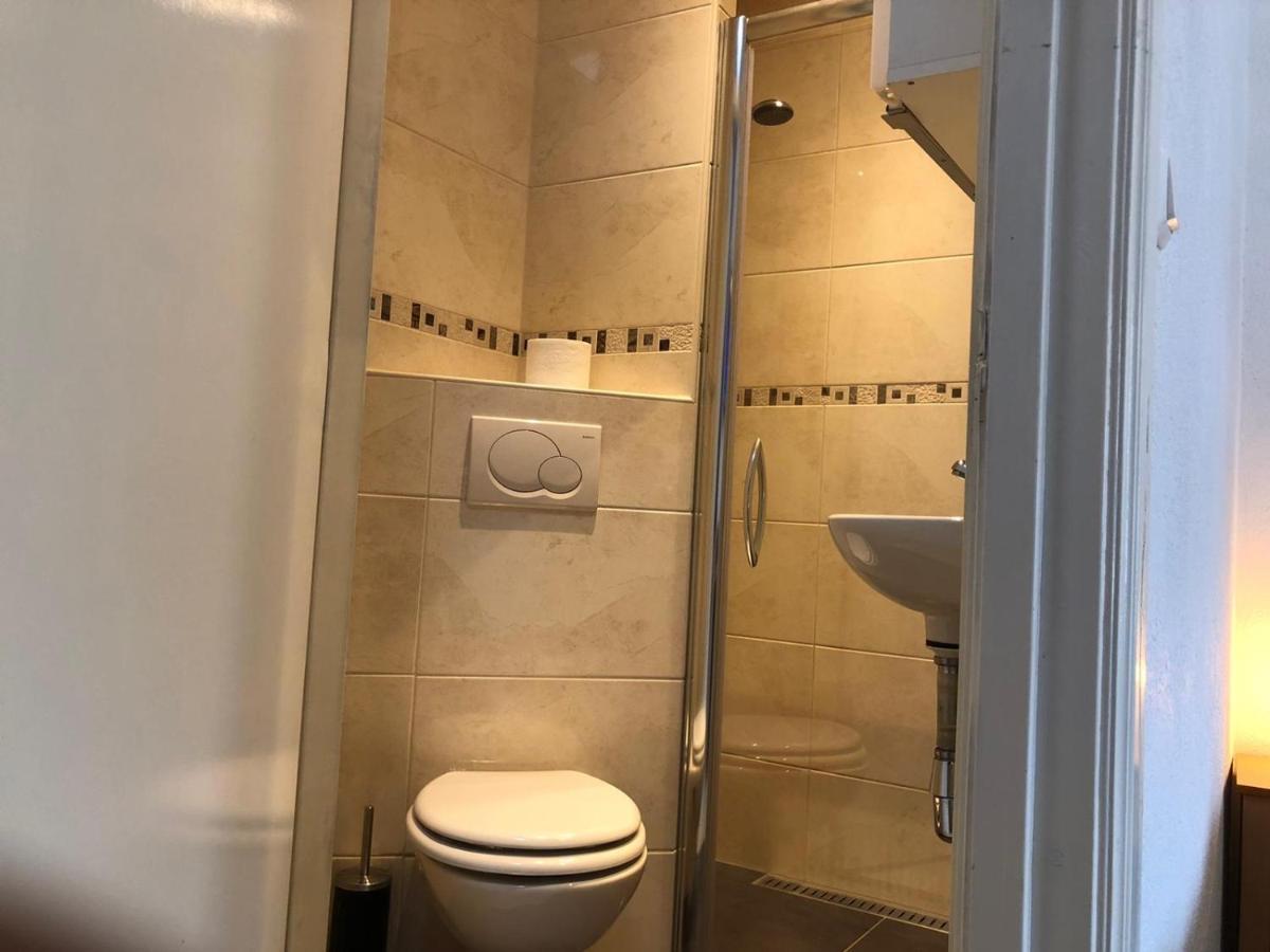 Prive Apartment With Use Of Outside Jacuzzi Apeldoorn Extérieur photo